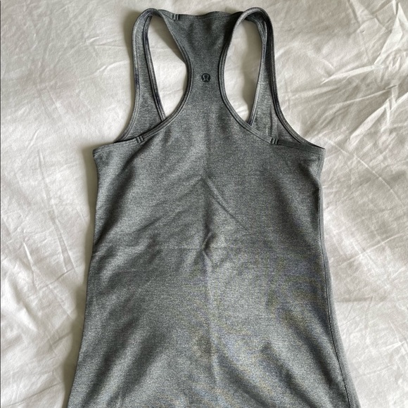 Lululemon Tank Top in size 4 Grey - Picture 2 of 2